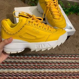 🕯Yellow Fila Disrupters 2 Repeat